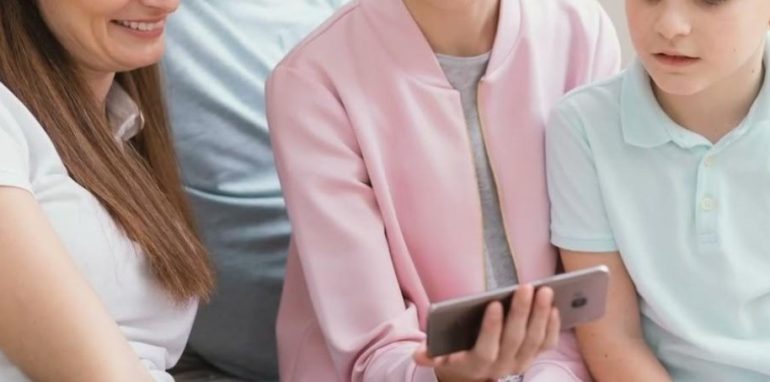 Смартфоны для семей с детьми: какие функции нужны в первую очередь